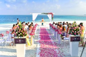 Love U Designs - Bridesmaid Tips for Tropical Weddings